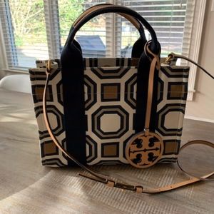 tory buch tote bag